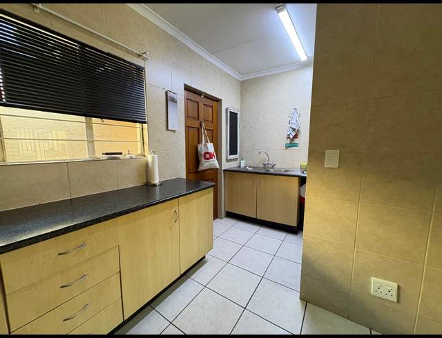 3 BEDROOM TOWNHOUSE FOR SALE IN DUNCANVILLE